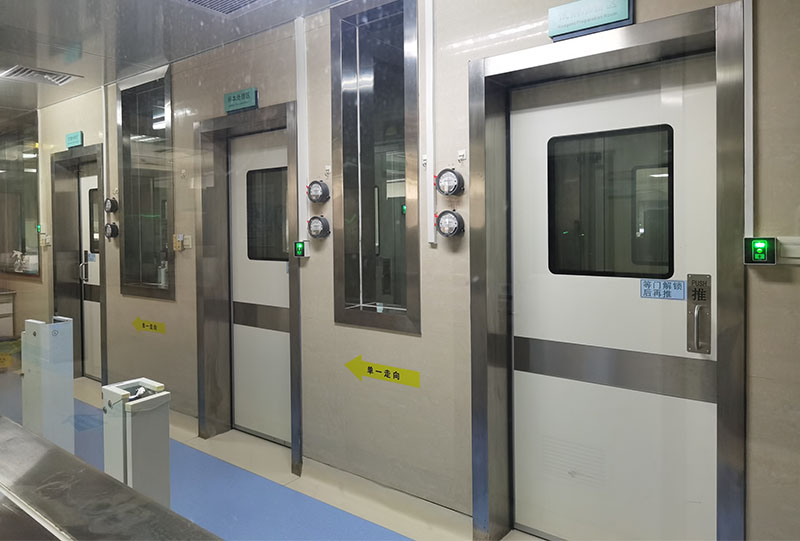 Negative Pressure Swing Door